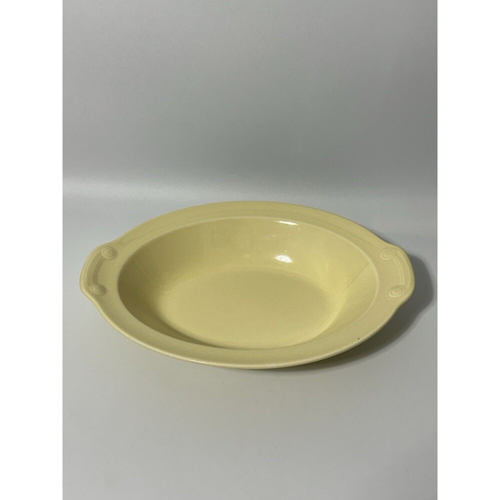 Vintage T.S.&T. LuRay Pastels Yellow 10” Oval Lugged Serving Bowl